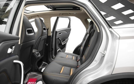 FAW Bestune T77, 2023 год, 2 036 000 рублей, 24 фотография