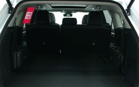 Toyota Highlander, 2025 год, 6 300 000 рублей, 14 фотография