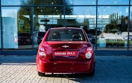 Chevrolet Aveo III, 2013 год, 600 000 рублей, 4 фотография