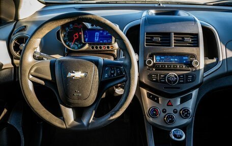 Chevrolet Aveo III, 2013 год, 600 000 рублей, 15 фотография