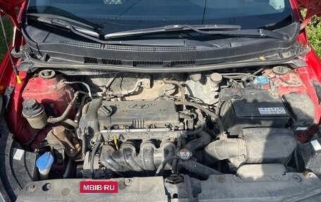 Hyundai Solaris II рестайлинг, 2015 год, 1 000 000 рублей, 15 фотография