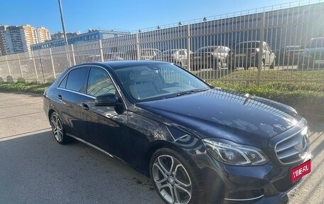 Mercedes-Benz E-Класс, 2013 год, 2 000 000 рублей, 1 фотография
