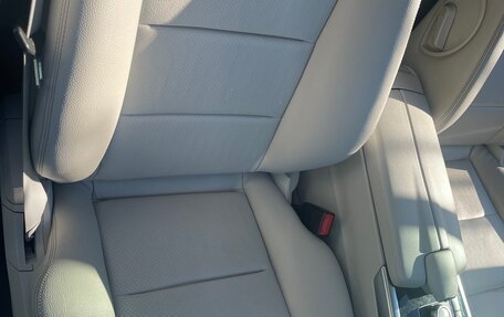 Mercedes-Benz E-Класс, 2013 год, 2 000 000 рублей, 7 фотография