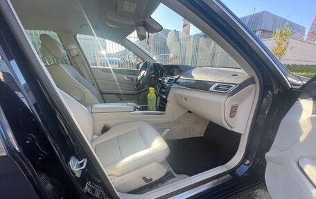 Mercedes-Benz E-Класс, 2013 год, 2 000 000 рублей, 12 фотография