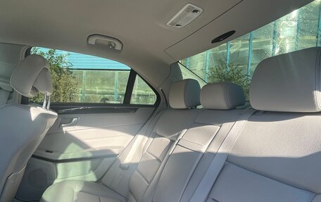 Mercedes-Benz E-Класс, 2013 год, 2 000 000 рублей, 17 фотография