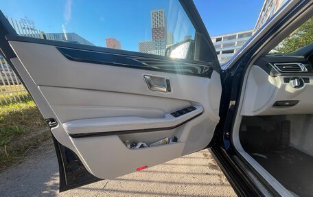Mercedes-Benz E-Класс, 2013 год, 2 000 000 рублей, 14 фотография