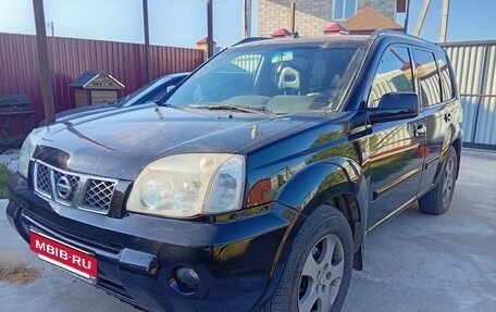 Nissan X-Trail, 2005 год, 750 000 рублей, 2 фотография