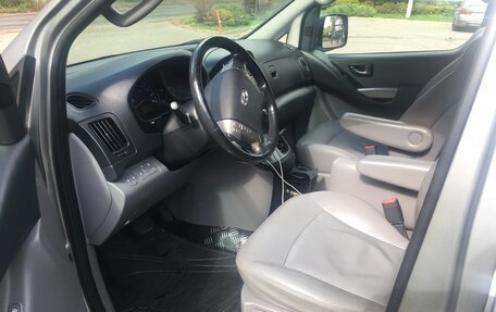 Hyundai Grand Starex Grand Starex I рестайлинг 2, 2016 год, 2 200 000 рублей, 7 фотография