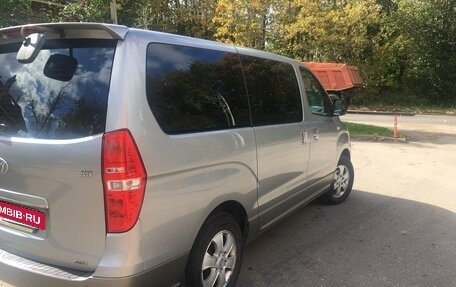 Hyundai Grand Starex Grand Starex I рестайлинг 2, 2016 год, 2 200 000 рублей, 4 фотография