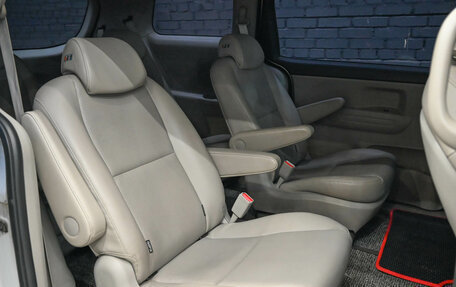 KIA Carnival III, 2018 год, 2 555 000 рублей, 12 фотография