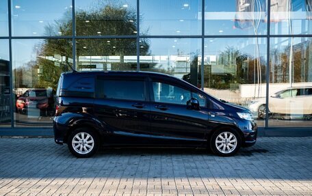 Honda Freed I, 2010 год, 900 000 рублей, 7 фотография