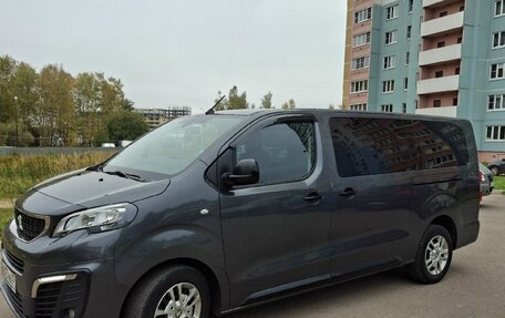 Peugeot Traveller I, 2021 год, 3 070 000 рублей, 4 фотография