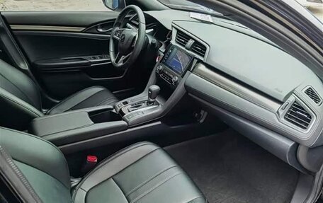 Honda Civic, 2022 год, 1 860 000 рублей, 8 фотография