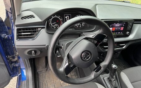 Skoda Rapid II, 2022 год, 1 700 000 рублей, 5 фотография