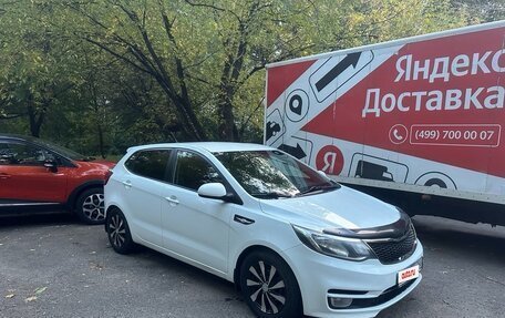 KIA Rio III рестайлинг, 2015 год, 1 090 000 рублей, 3 фотография