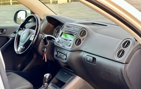 Volkswagen Tiguan I, 2012 год, 1 339 000 рублей, 15 фотография