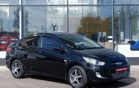 Hyundai Solaris II рестайлинг, 2013 год, 850 000 рублей, 1 фотография