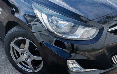 Hyundai Solaris II рестайлинг, 2013 год, 850 000 рублей, 6 фотография