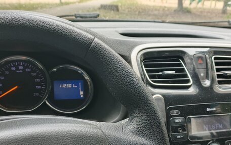 Renault Logan II, 2016 год, 675 000 рублей, 5 фотография