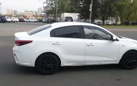KIA Rio IV, 2020 год, 1 090 000 рублей, 8 фотография