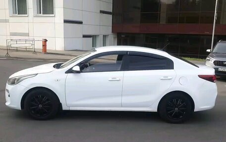 KIA Rio IV, 2020 год, 1 090 000 рублей, 12 фотография