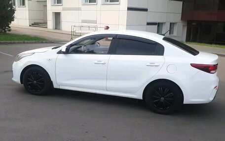 KIA Rio IV, 2020 год, 1 090 000 рублей, 13 фотография