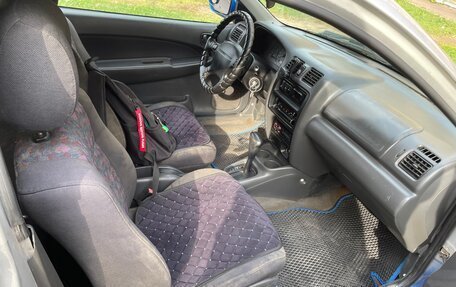 Mazda 323, 1999 год, 180 000 рублей, 13 фотография