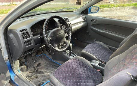 Mazda 323, 1999 год, 180 000 рублей, 10 фотография