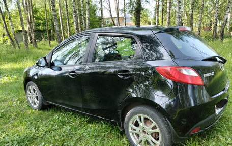 Mazda 2 III, 2010 год, 650 000 рублей, 2 фотография