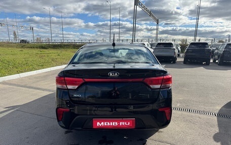KIA Rio IV, 2018 год, 1 290 000 рублей, 4 фотография