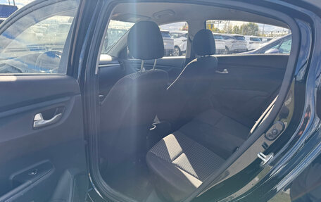 KIA Rio IV, 2018 год, 1 290 000 рублей, 11 фотография
