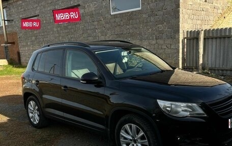 Volkswagen Tiguan I, 2010 год, 950 000 рублей, 2 фотография