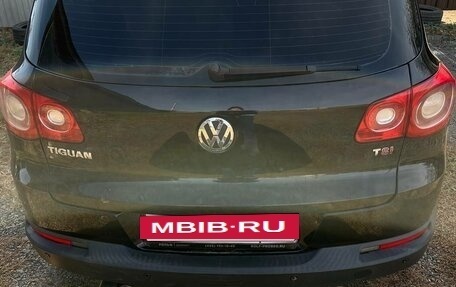 Volkswagen Tiguan I, 2010 год, 950 000 рублей, 4 фотография