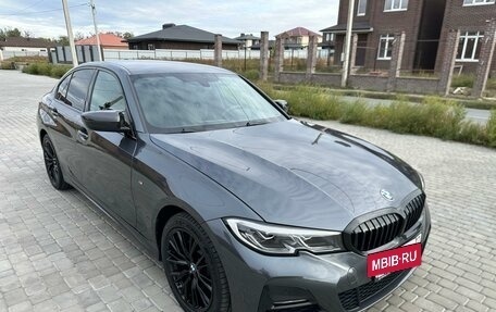 BMW 3 серия, 2021 год, 3 975 000 рублей, 3 фотография