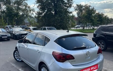 Opel Astra J, 2010 год, 880 000 рублей, 4 фотография