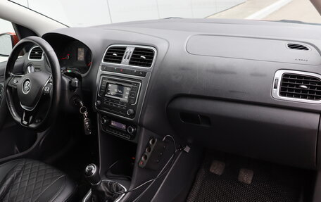 Volkswagen Polo VI (EU Market), 2016 год, 950 000 рублей, 15 фотография