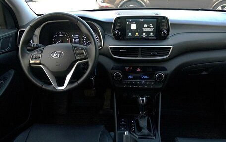 Hyundai Tucson III, 2018 год, 2 290 000 рублей, 10 фотография
