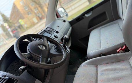 Volkswagen Transporter T5 рестайлинг, 2008 год, 1 299 000 рублей, 8 фотография