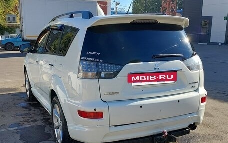 Mitsubishi Outlander III рестайлинг 3, 2010 год, 1 300 000 рублей, 3 фотография