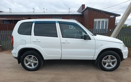 Chevrolet Niva I рестайлинг, 2008 год, 630 000 рублей, 2 фотография