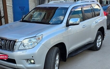 Toyota Land Cruiser Prado 150 рестайлинг 2, 2011 год, 2 550 000 рублей, 14 фотография