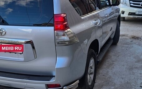 Toyota Land Cruiser Prado 150 рестайлинг 2, 2011 год, 2 550 000 рублей, 12 фотография