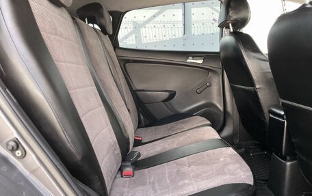 Hyundai Solaris II рестайлинг, 2013 год, 725 000 рублей, 13 фотография