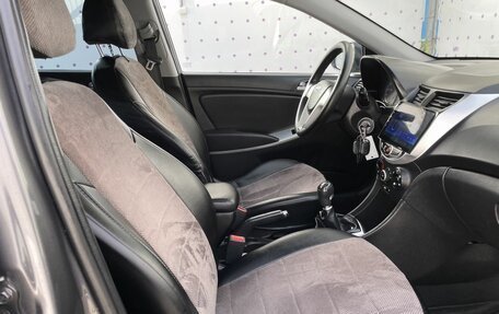 Hyundai Solaris II рестайлинг, 2013 год, 725 000 рублей, 12 фотография