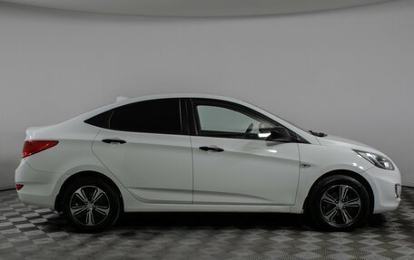 Hyundai Solaris II рестайлинг, 2011 год, 710 000 рублей, 4 фотография