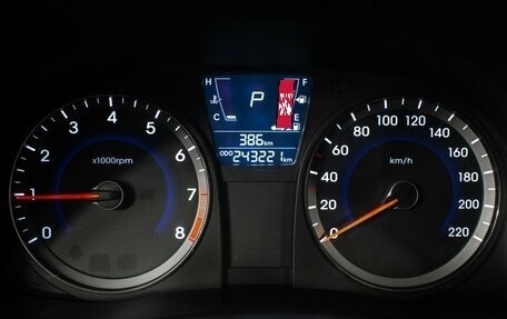 Hyundai Solaris II рестайлинг, 2011 год, 710 000 рублей, 12 фотография