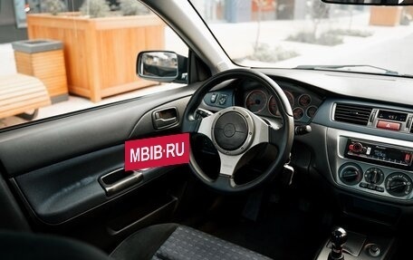 Mitsubishi Lancer Evolution VIII, 2004 год, 8 000 000 рублей, 25 фотография