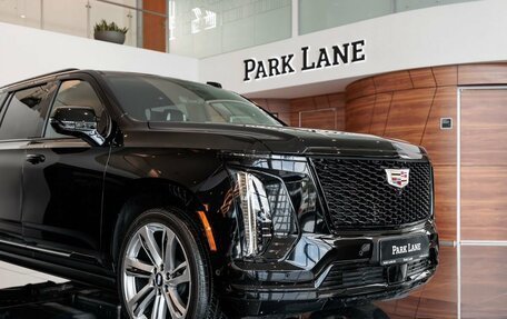 Cadillac Escalade V, 2025 год, 21 750 000 рублей, 7 фотография