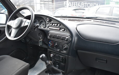 Chevrolet Niva I рестайлинг, 2018 год, 749 000 рублей, 5 фотография