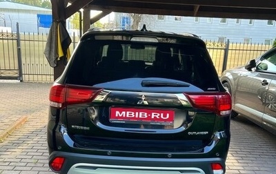 Mitsubishi Outlander III рестайлинг 3, 2019 год, 2 600 000 рублей, 1 фотография